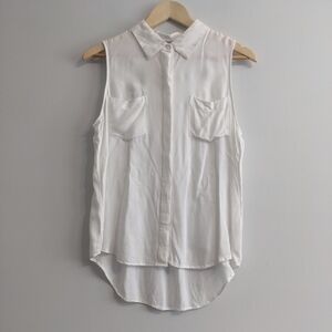 Lord & Taylor Petites Sleeveless Button Down Shirt